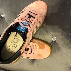 Ci Brand Gucci /Addias sneakers